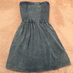 Abercrombie and Fitch Denim Cinched Dress💜